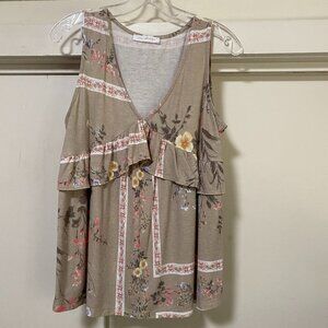Les Femme sleeveless, V-neck, tan blouse w/flowers, size L/XL
